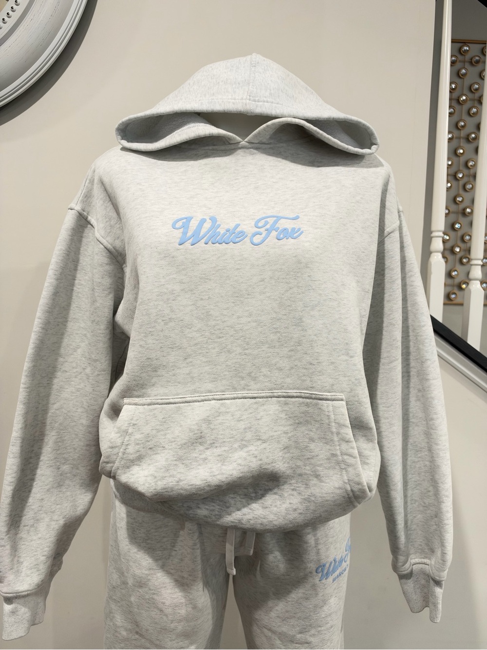 White Fox Boutique Season 7 Oversized Hoodie Dawn size XS/S